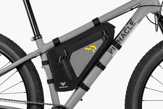Apidura Backcountry Full Frame Pack