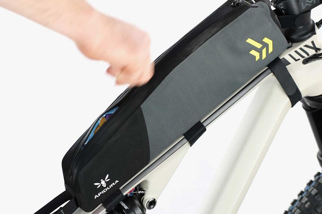 Apidura Backcountry Long Top Tube Pack (1.8L)