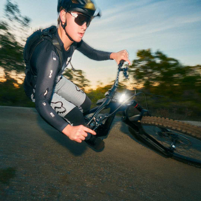 Knog Blinder X 1800 Front Light with 10,000mAh Battery