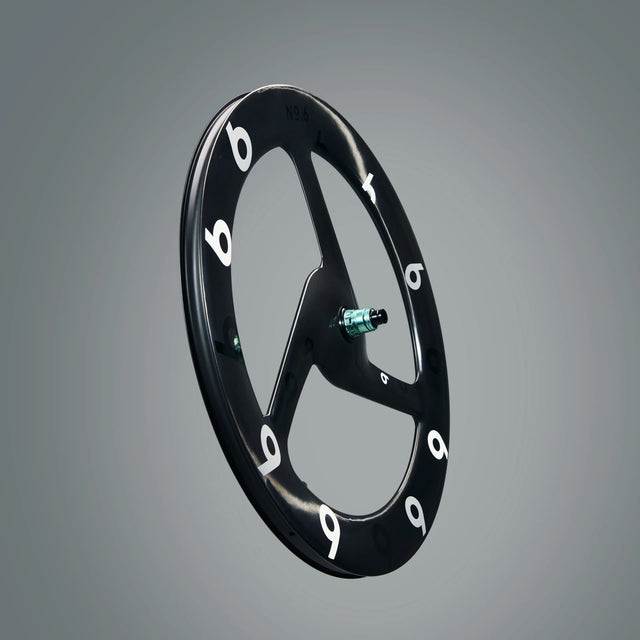 No.6 A3RO Tri-Spoke Carbon Wheel