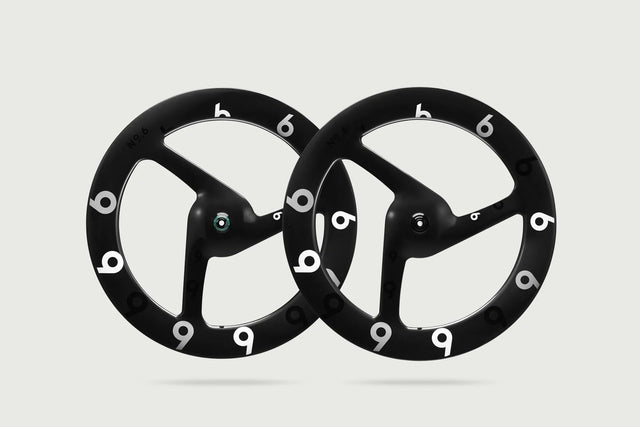 No.6 A3RO Tri-Spoke Carbon Wheel