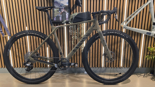 Canyon Grizl CF SL 6 Sram Apex AXS Gravel Bike Medium - SOLD