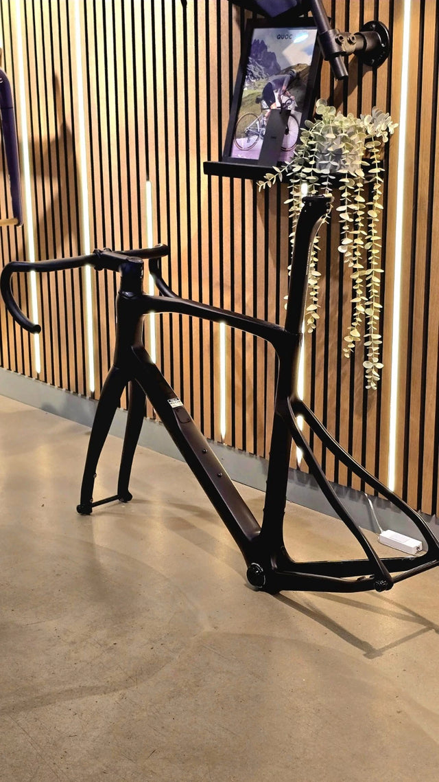 Pinarello X3 56cm Carbon Road Disc Bike Endurance Frame