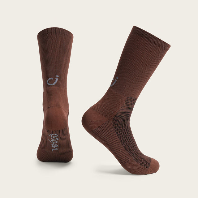 Velocio TRAIL Sock in Plum