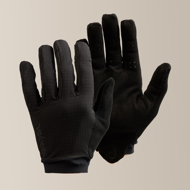 Velocio TRAIL Ultralight Glove in Black