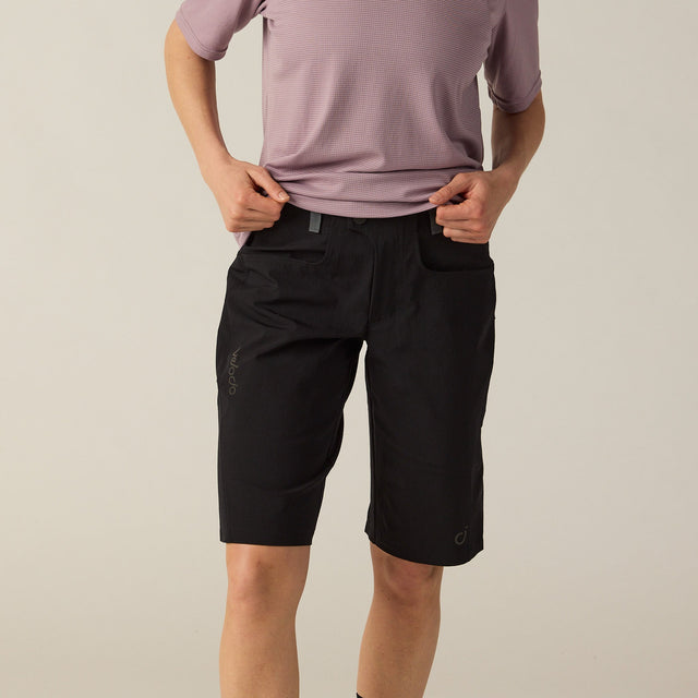 Velocio Women's ACCESS Short in Black