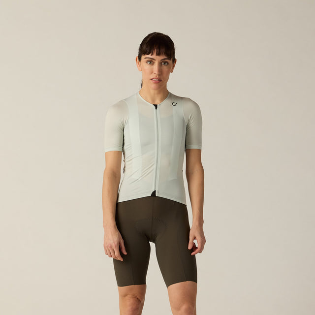 Velocio Women's LUXE Ultralight Jersey in Zephyr Blue