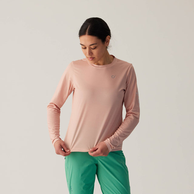 Velocio Women's Ultralight MTB Long Sleeve in Misty Rose