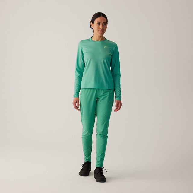 Velocio Women's Ultralight MTB Pant in Green Spruce