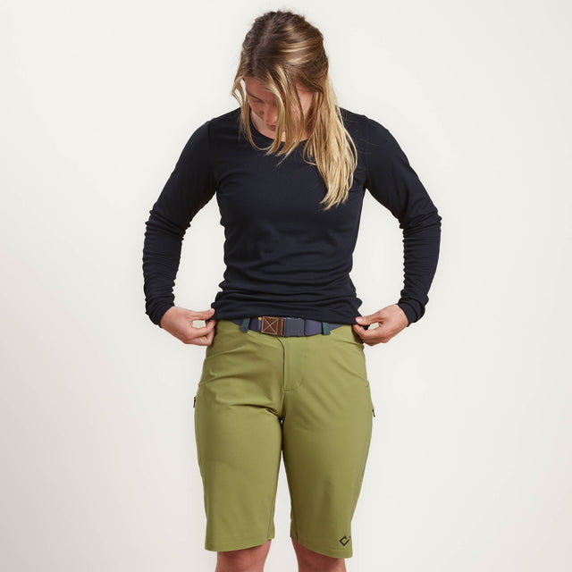 Velocio Women's Ultralight TRAIL Short (Past Season) in Light Olive
